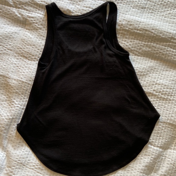 Aritzia Wilfred camisole - Picture 5 of 6